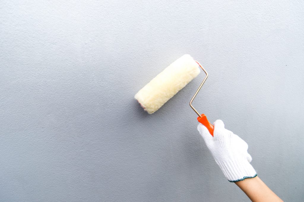 Unraveling the Mystery of How to Tell if Your Exterior Paint is Oil or Latex Custom Painting, Inc.